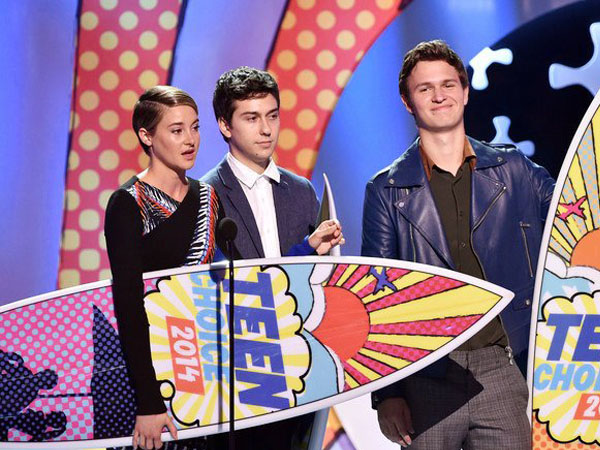 Ini Daftar Lengkap Pemenang Teen Choice Awards 2014 untuk Kategori Film!